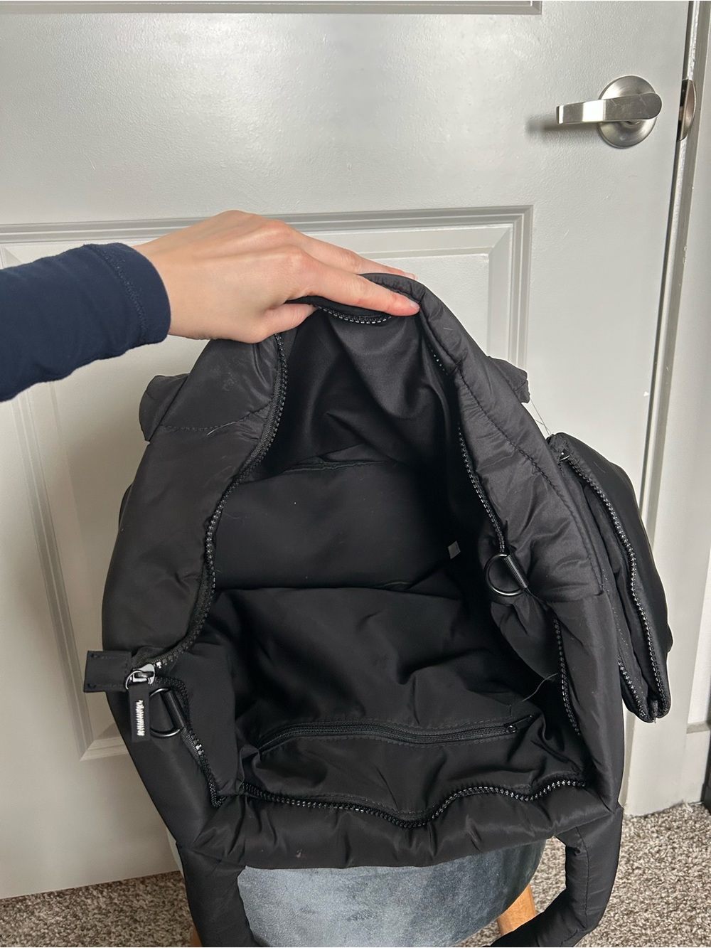 WILO Black Quilted Puffer Tote - Picture 5 of 6